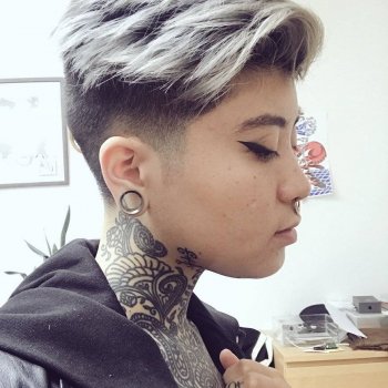 Nomi Chi